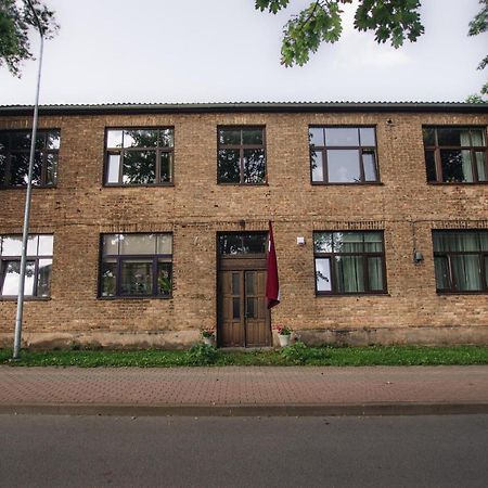 "Quiet Center" Apartment, Close To Train Station Tukums Buitenkant foto